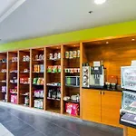 Courtyard By Marriott Hotel