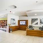 Courtyard By Marriott Hotel