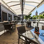 Courtyard By Marriott Hotel 4*