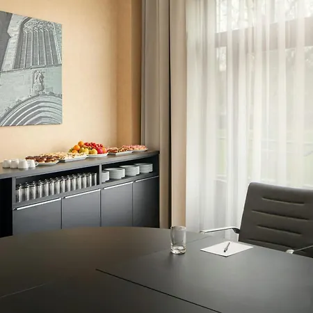 Hotel Courtyard By Marriott Plzen