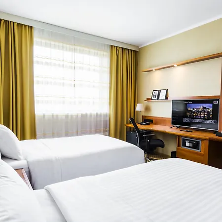 Courtyard By Marriott Hotel 4*