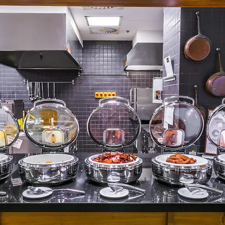 Courtyard By Marriott Hotel 4*