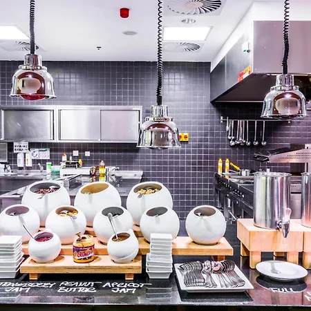 Courtyard By Marriott Hotel Plzen