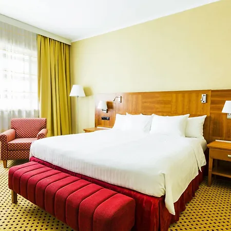 Hotel Courtyard By Marriott 4*