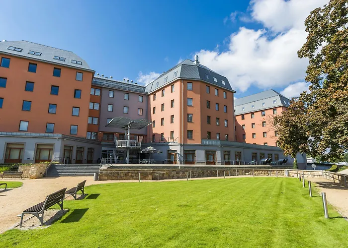 Courtyard By Marriott Hotel