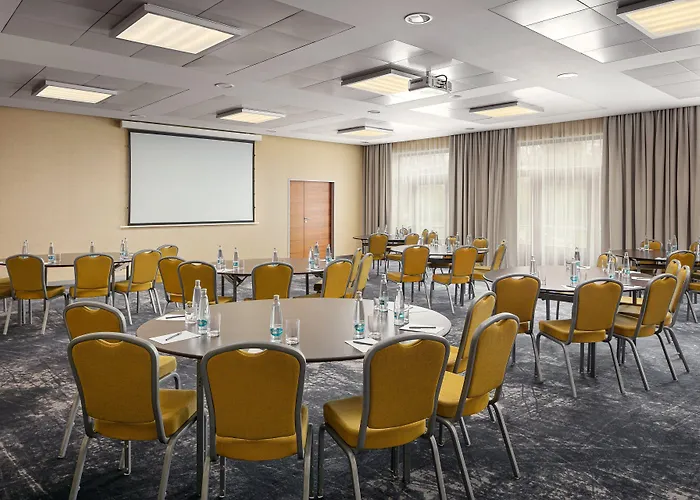 Courtyard By Marriott 4*