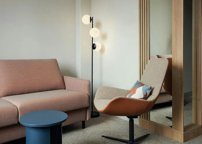 Courtyard By Marriott פלזן